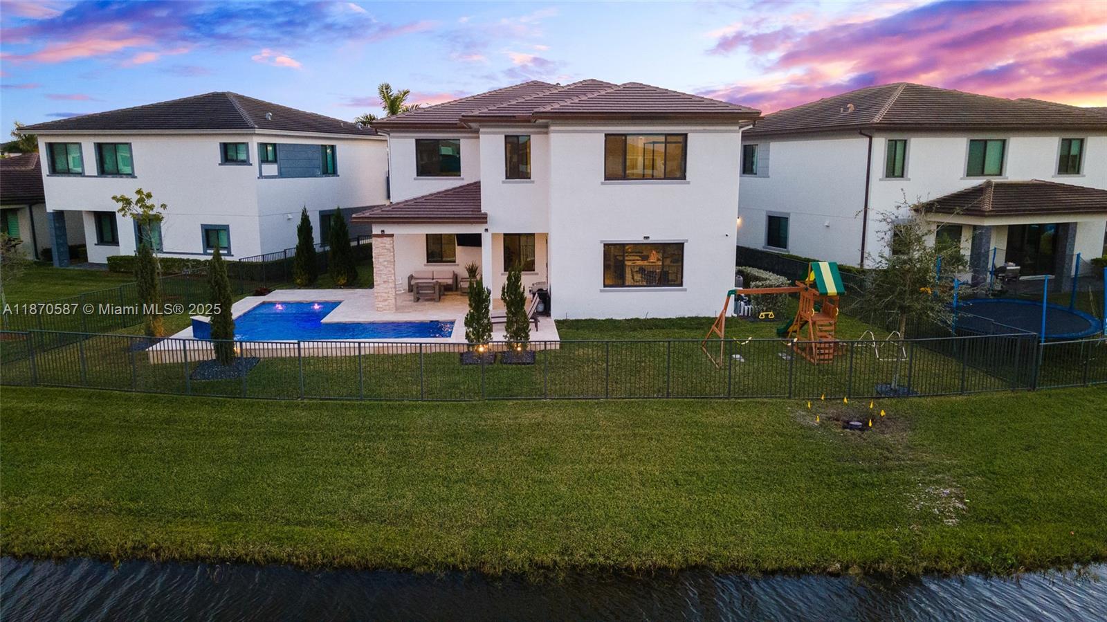 TRIPLE H RANCH PLAT - Residential