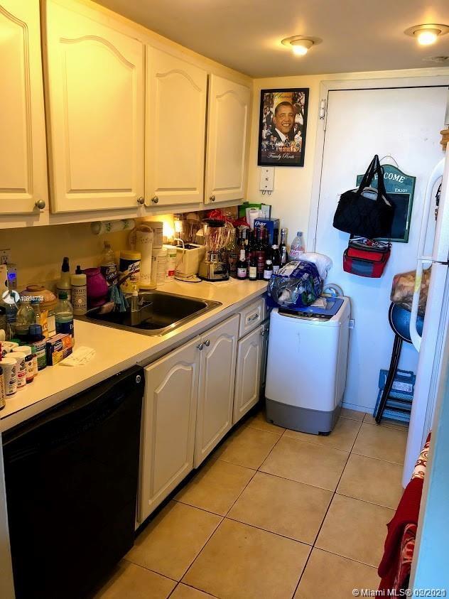 VECINO DEL MAR CONDO - Residential