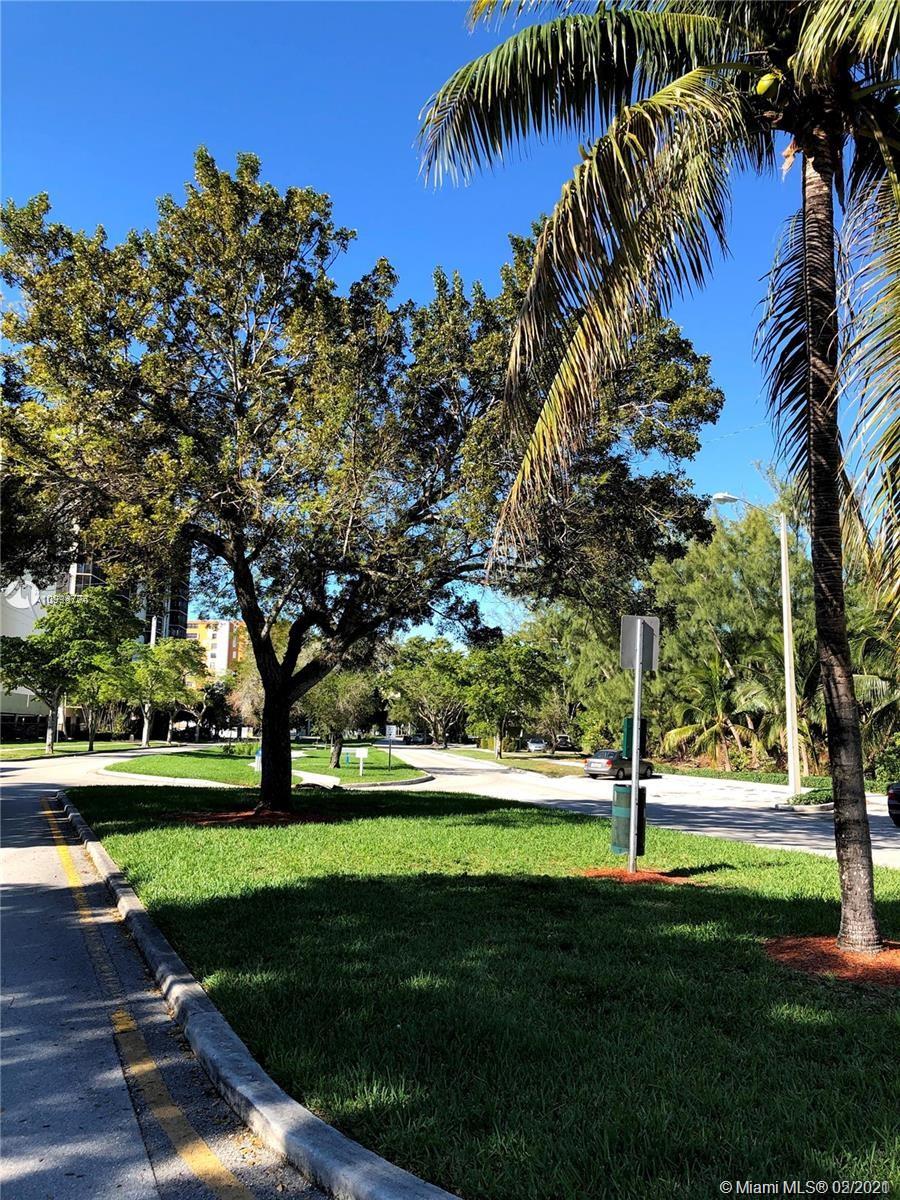 VECINO DEL MAR CONDO - Residential