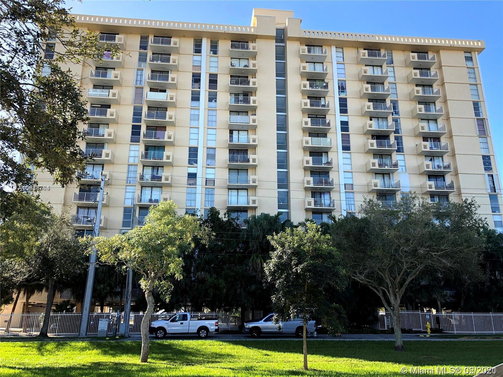 VECINO DEL MAR CONDO - Residential