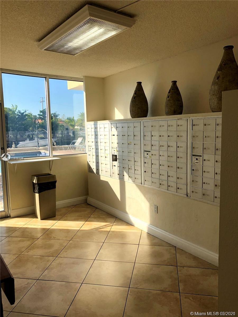 VECINO DEL MAR CONDO - Residential