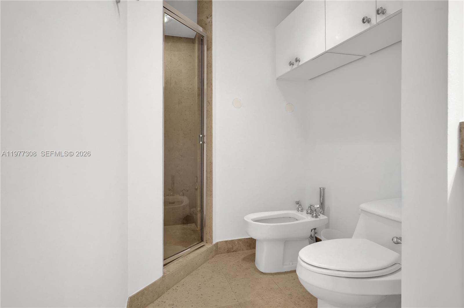 BLUE DIAMOND CONDO - Residential Lease