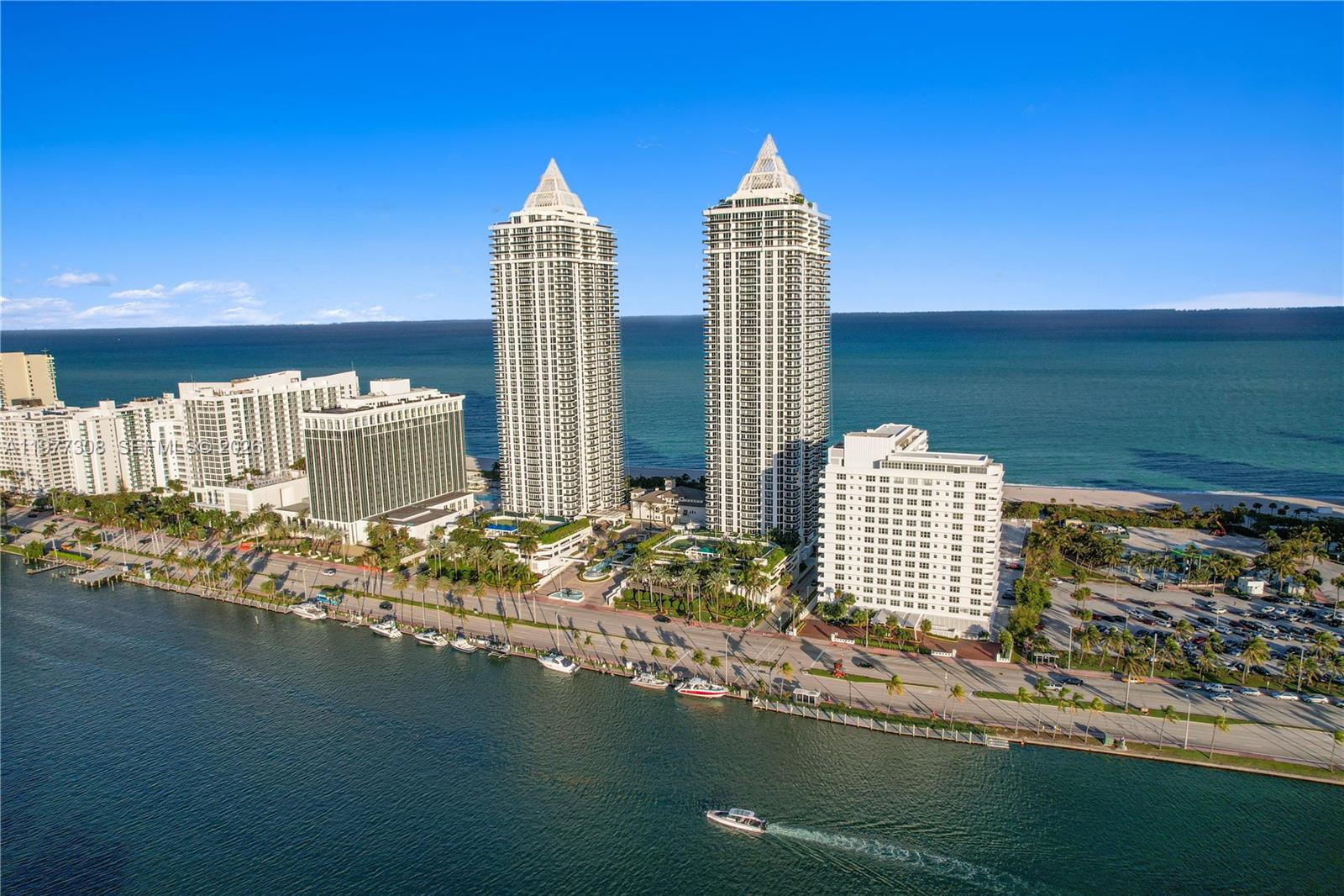 BLUE DIAMOND CONDO - Residential Lease