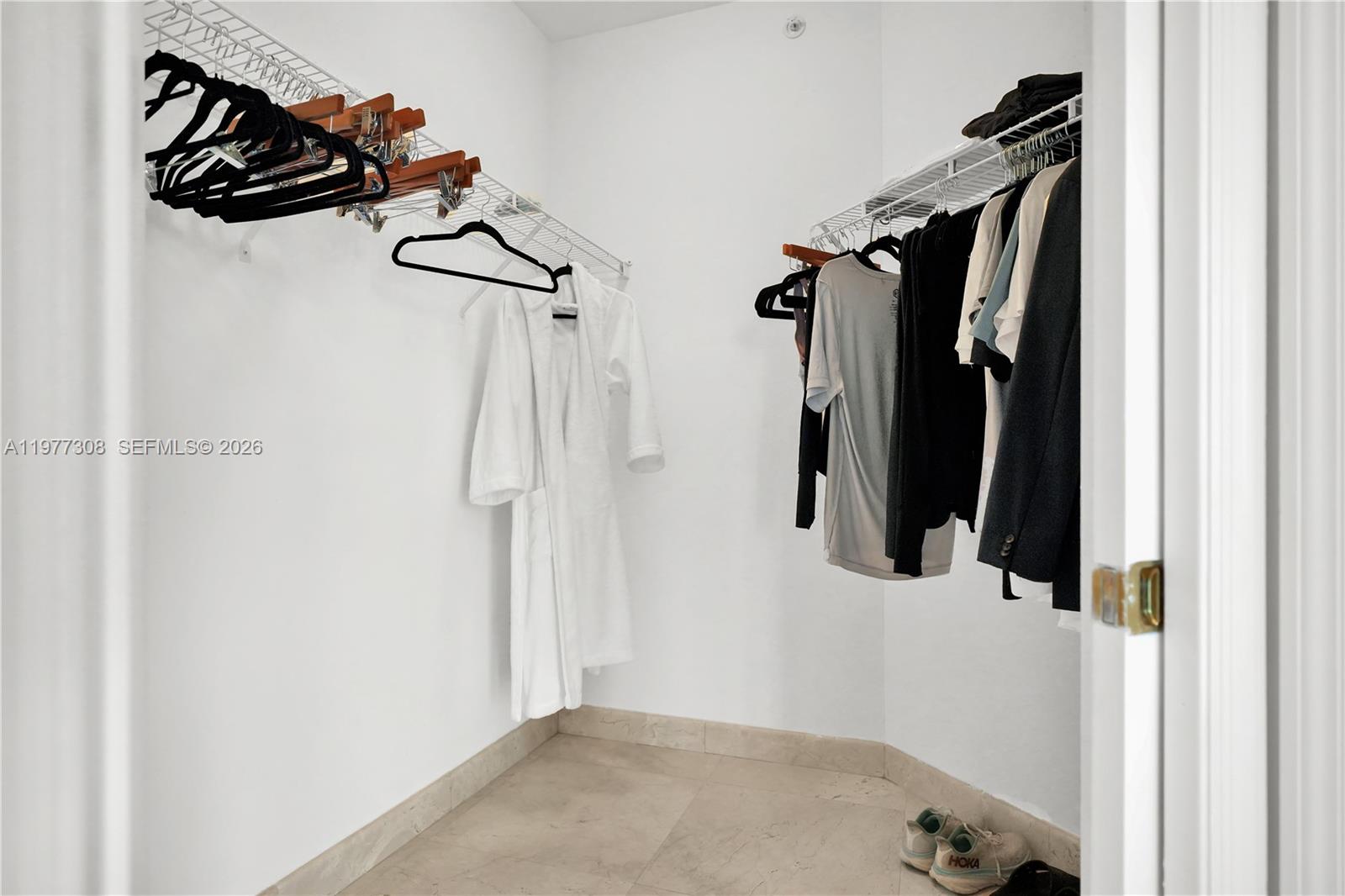 BLUE DIAMOND CONDO - Residential Lease