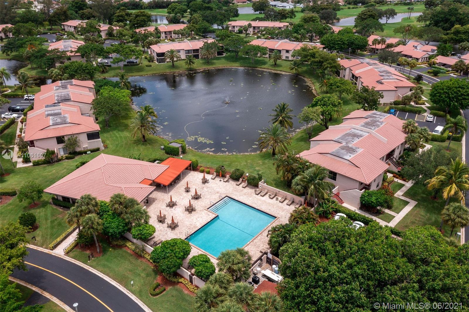 PINES OF BOCA LAGO CONDO - Residential