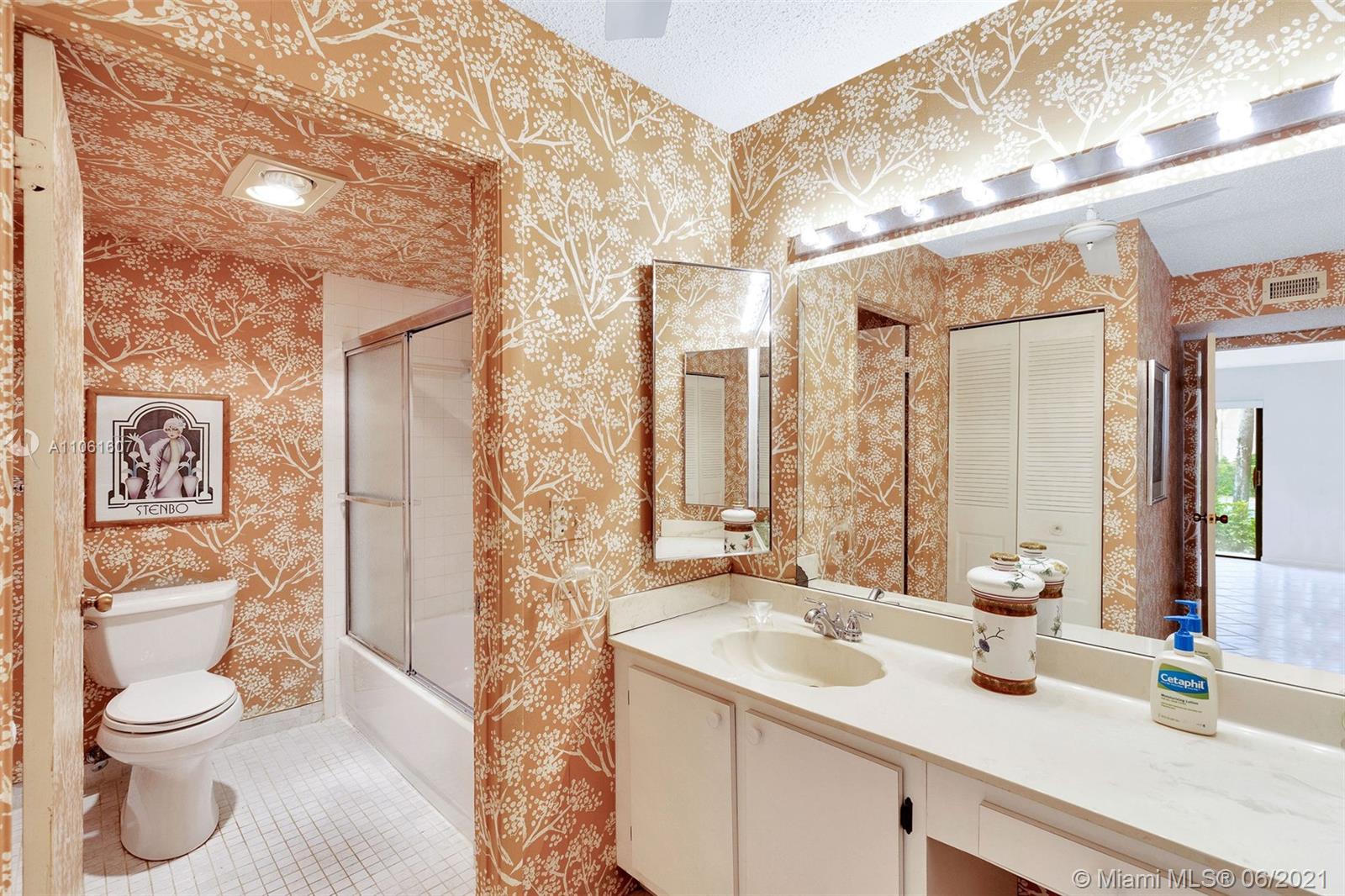 PINES OF BOCA LAGO CONDO - Residential