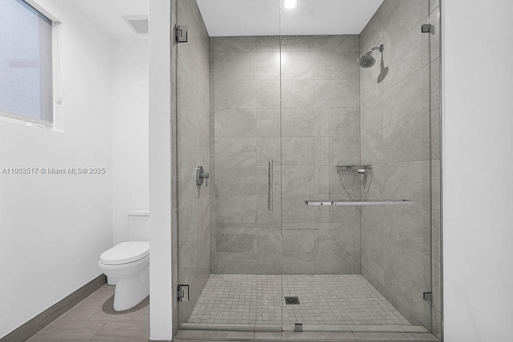 SEASIDE VILLAGE EAST COND - Residential