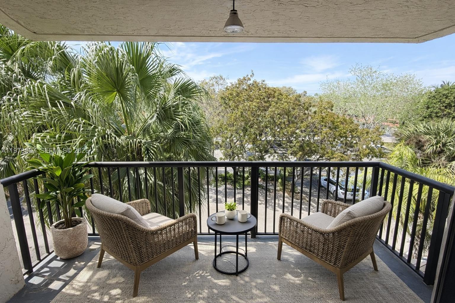 SEC 44 ATRIUMS AT SNAPPER - Residential