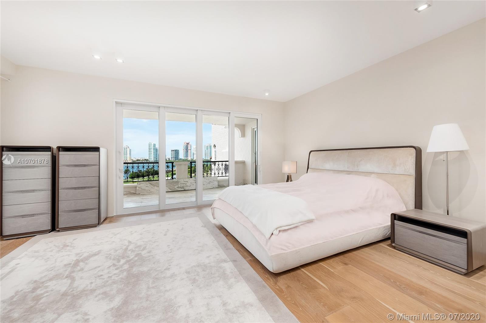 BAYVIEW FISHER ISL CONDO - Residential