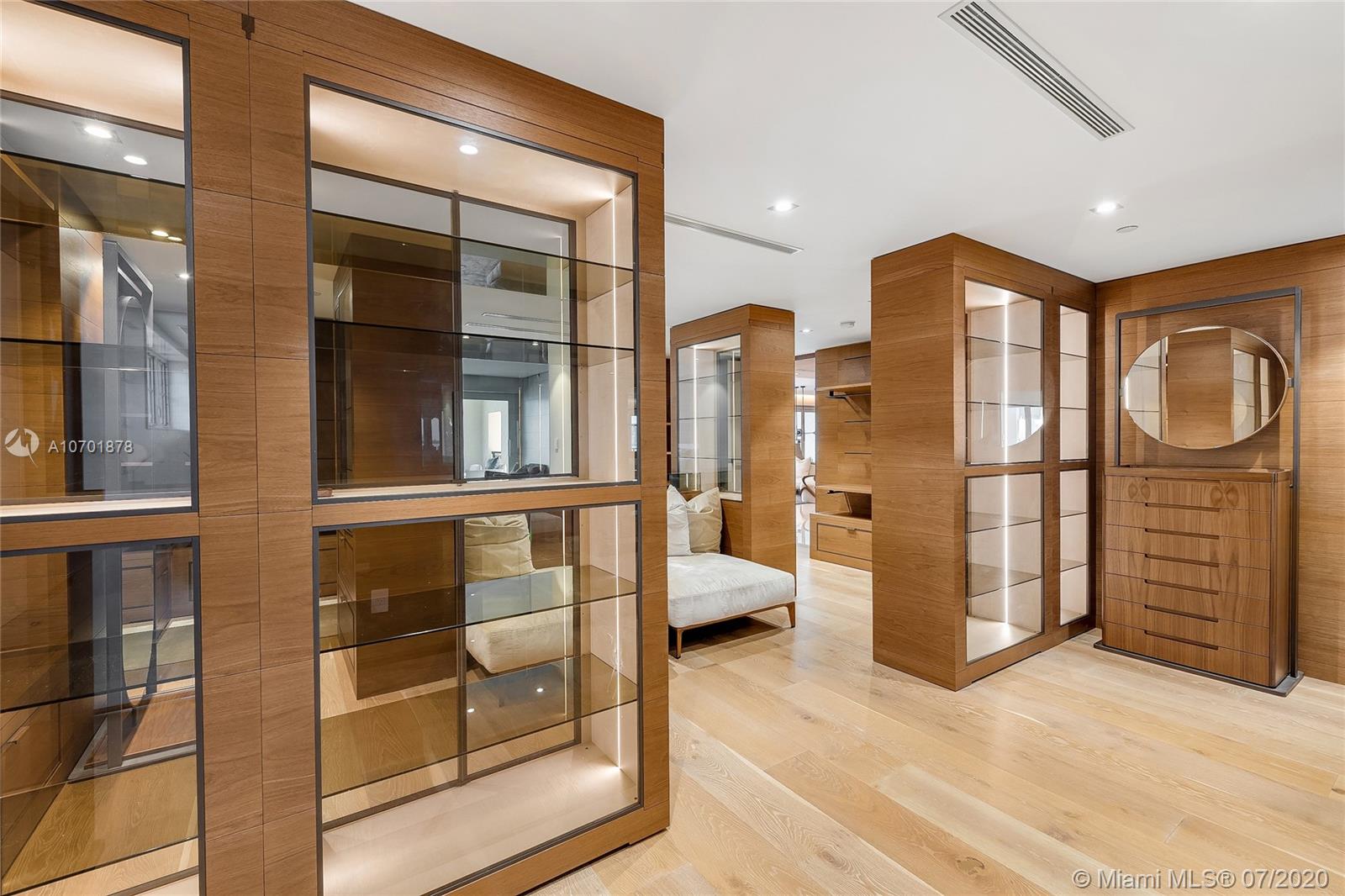 BAYVIEW FISHER ISL CONDO - Residential