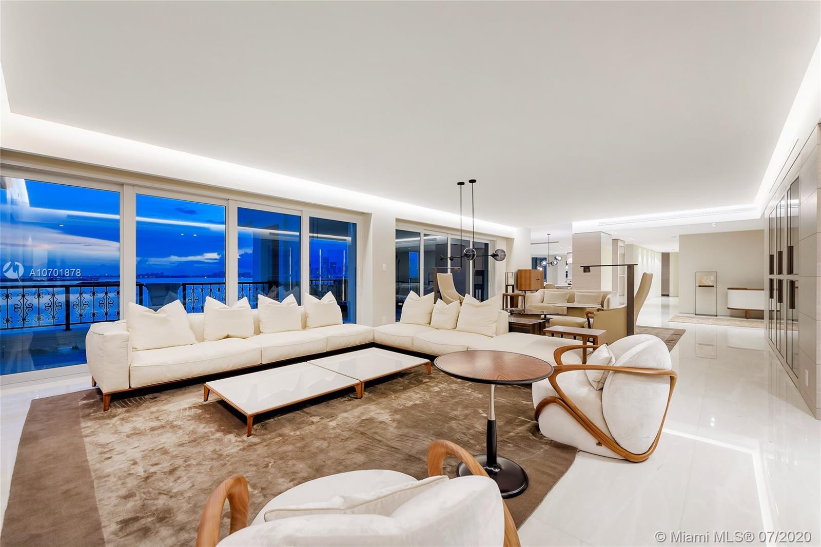 BAYVIEW FISHER ISL CONDO - Residential