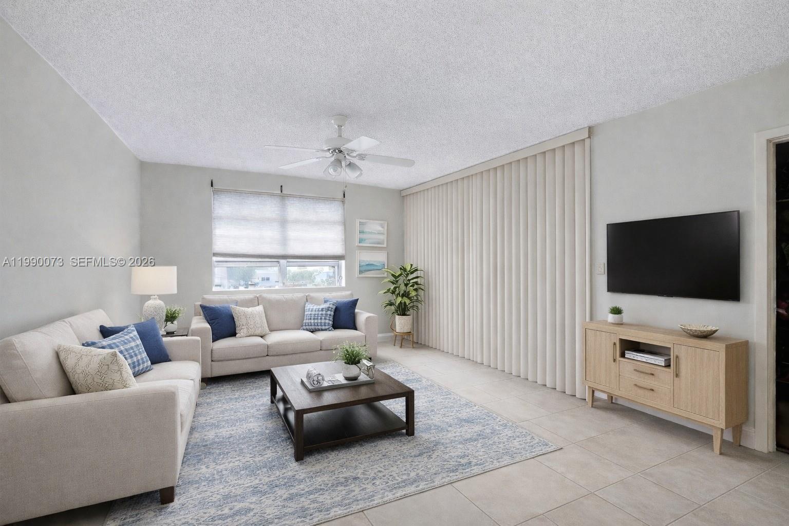 WINDWARD CONDO - Residential