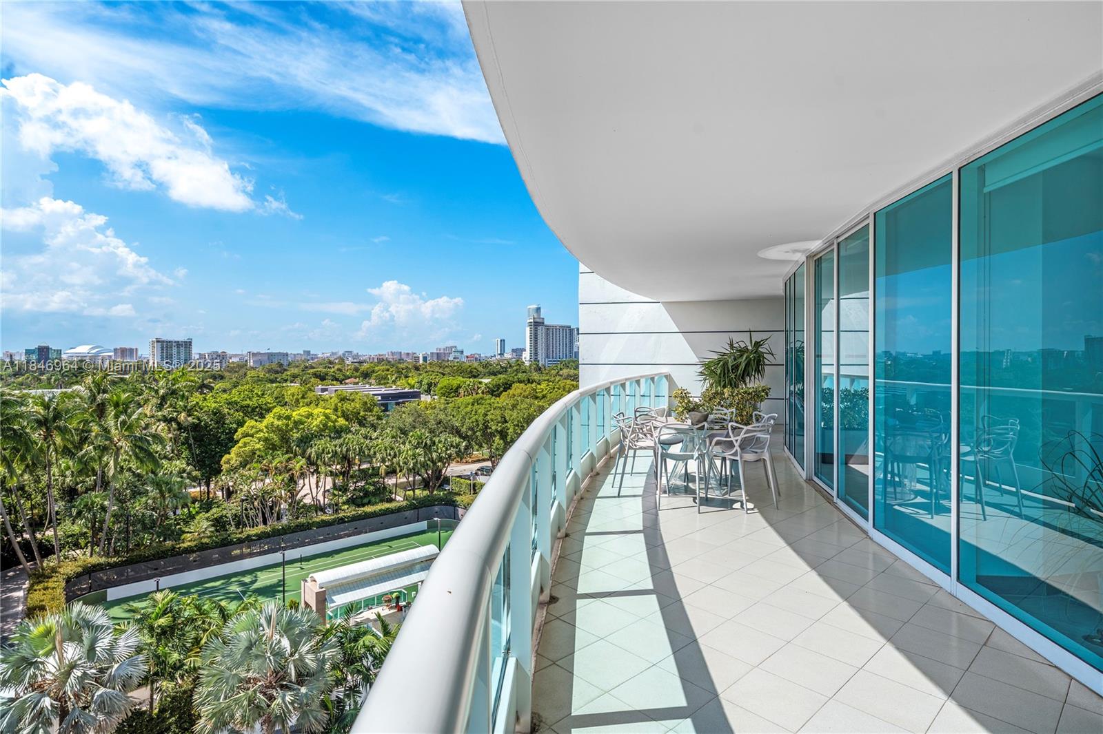 2127 Brickell Ave 1005