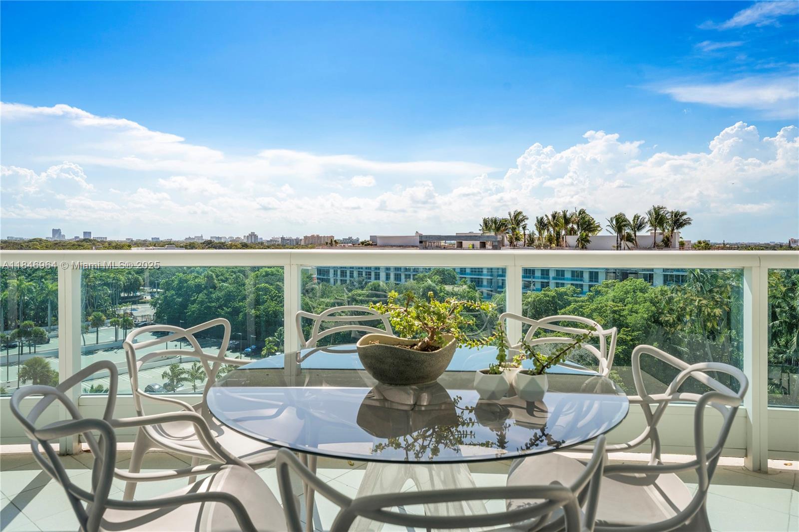 2127 Brickell Ave 1005