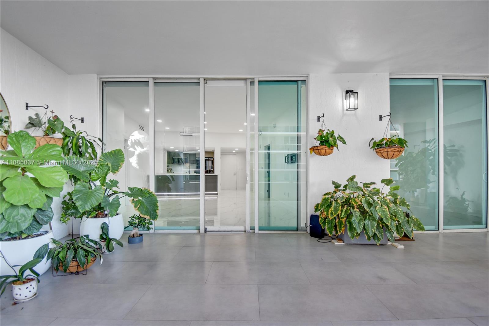 1800 CLUB CONDO - Residential