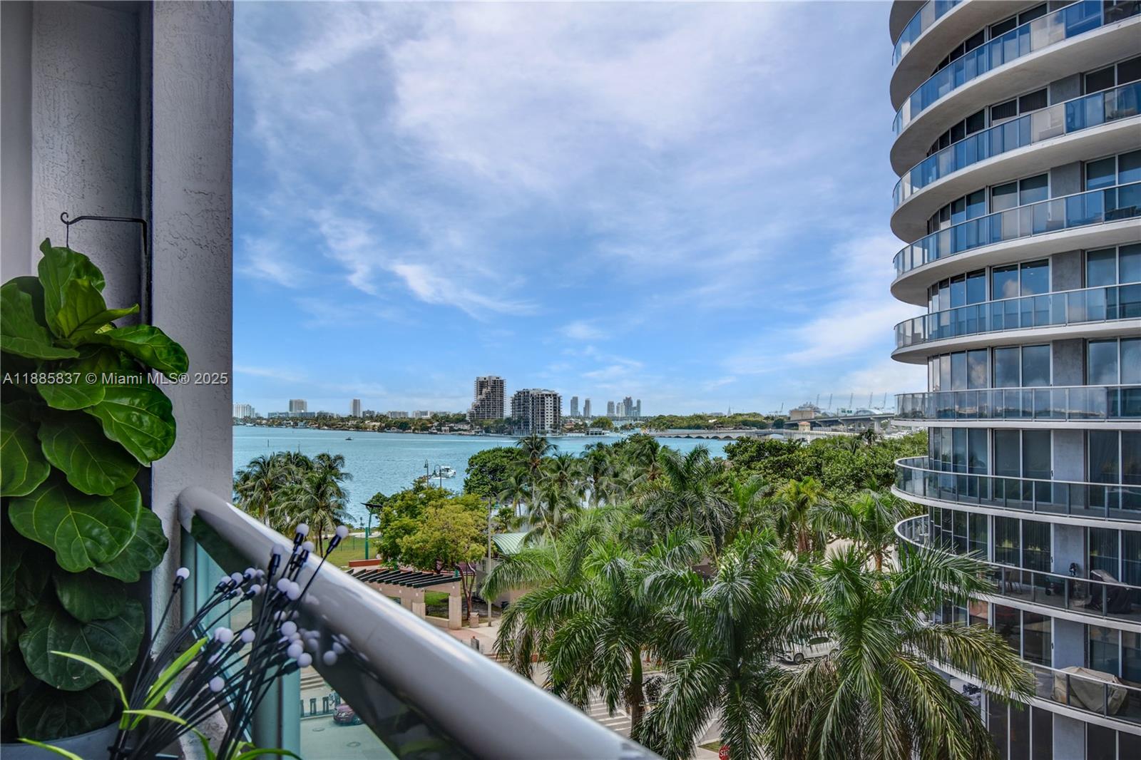 1800 CLUB CONDO - Residential