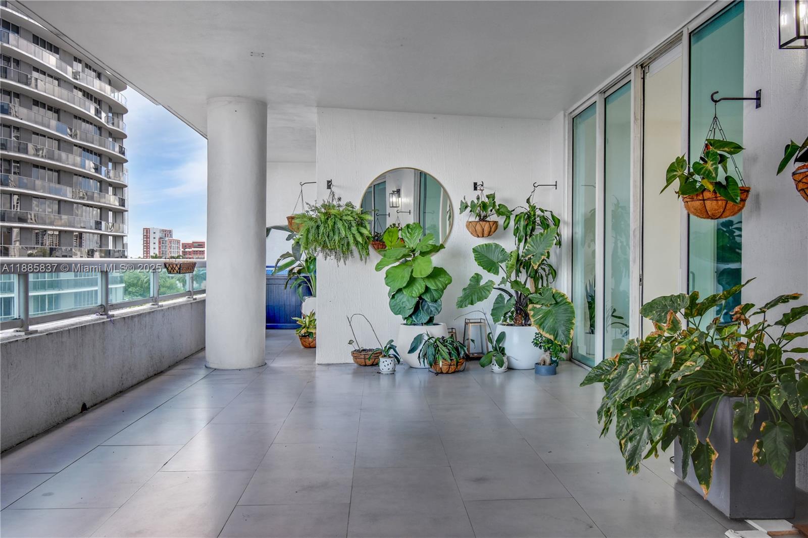 1800 CLUB CONDO - Residential