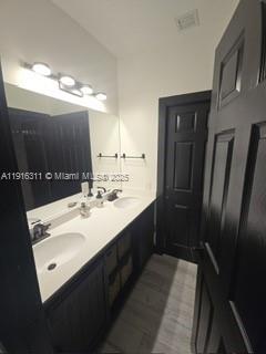 SECTOR 7-PARCEL Q - Residential Lease