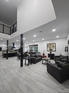 SECTOR 7-PARCEL Q - Residential Lease