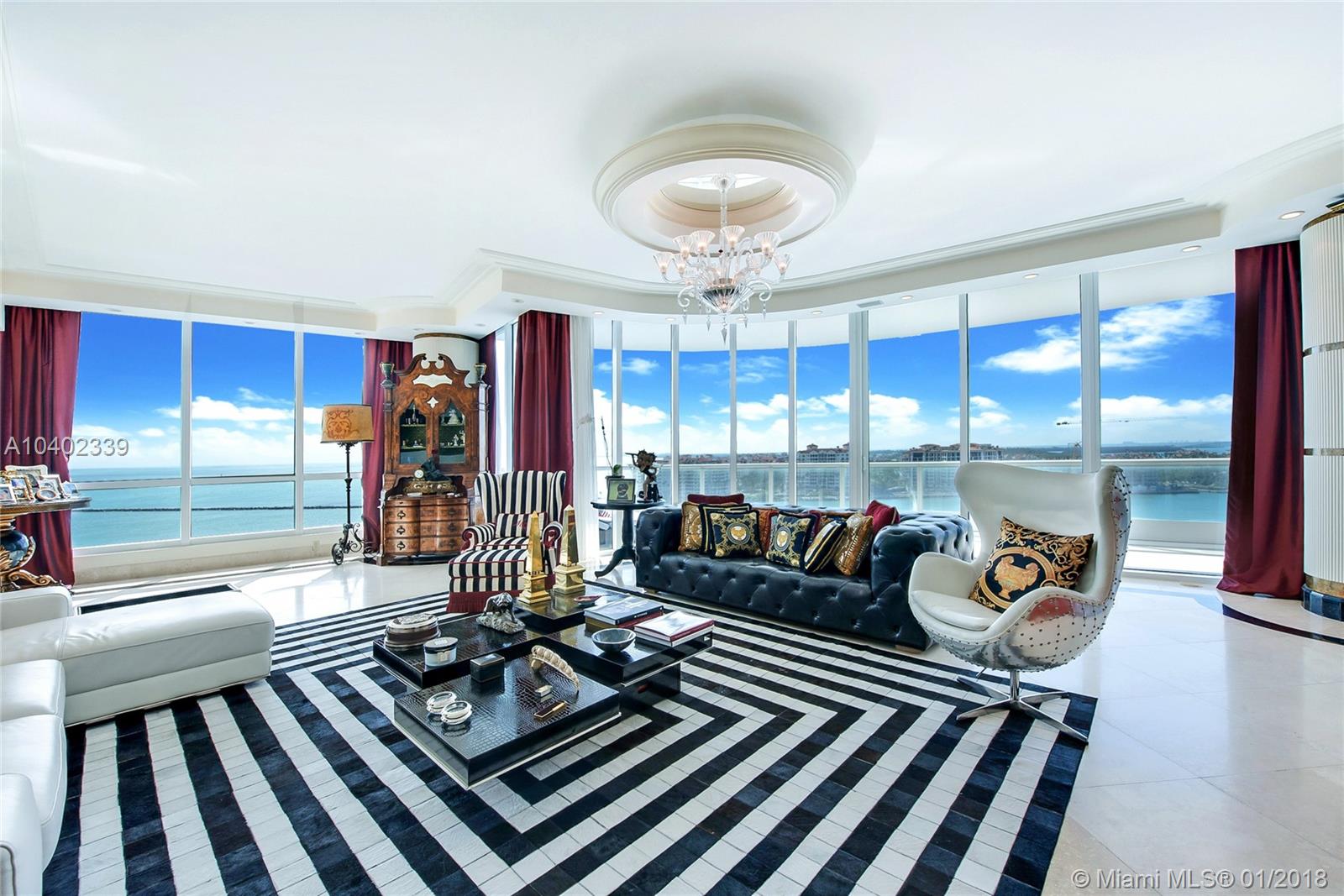 CONTINUUM ON SOUTH BEACH - Residential