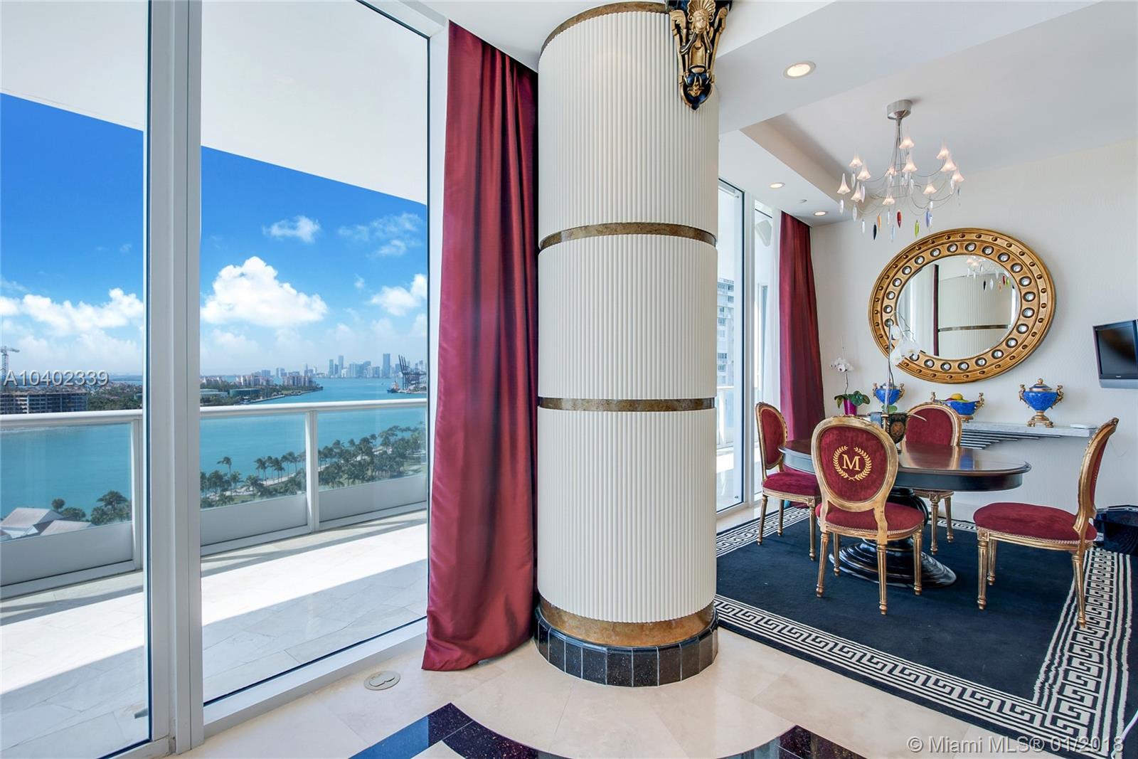 CONTINUUM ON SOUTH BEACH - Residential