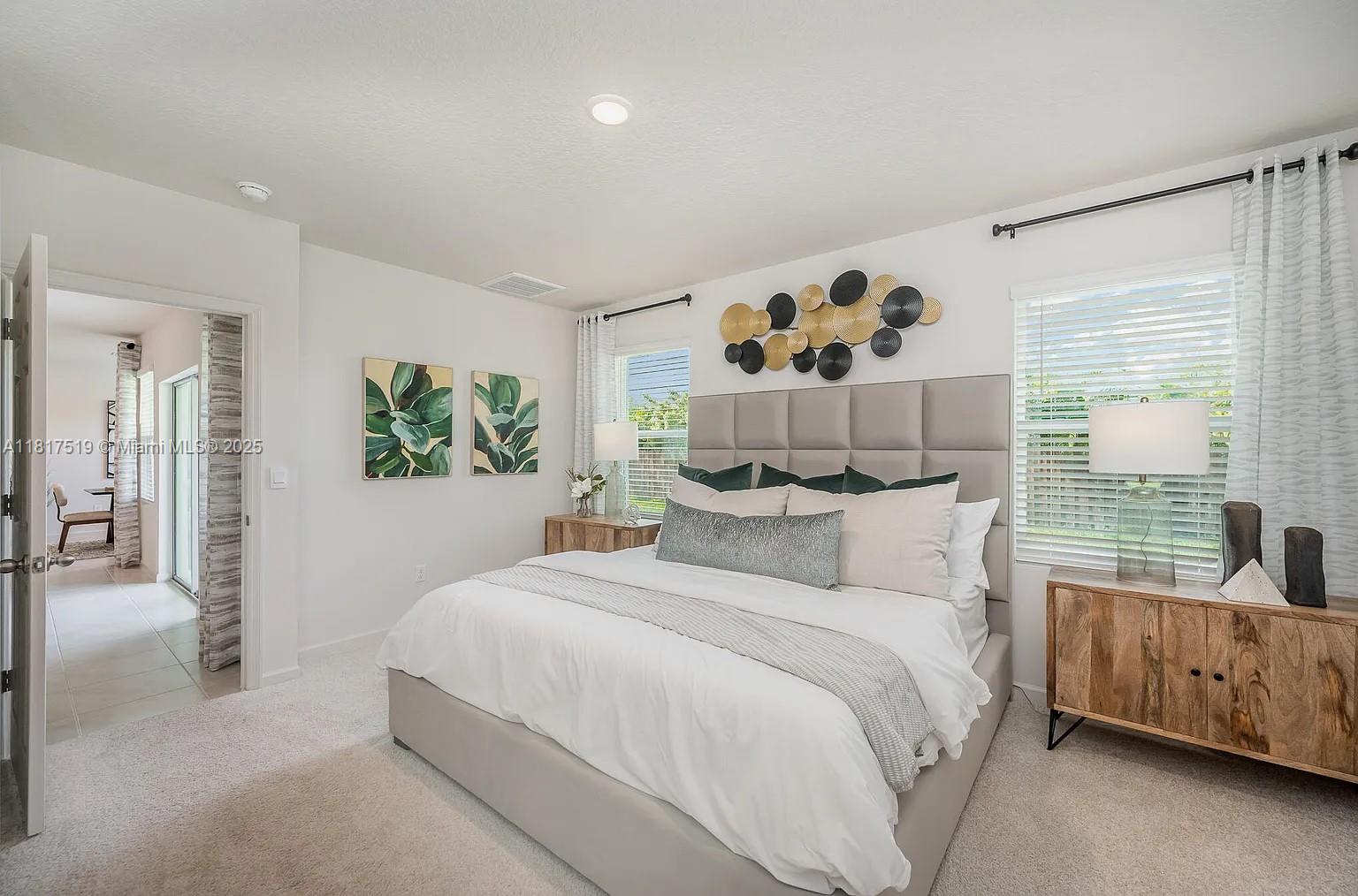 PORT ST LUCIE SECTION 19 - Residential Lease