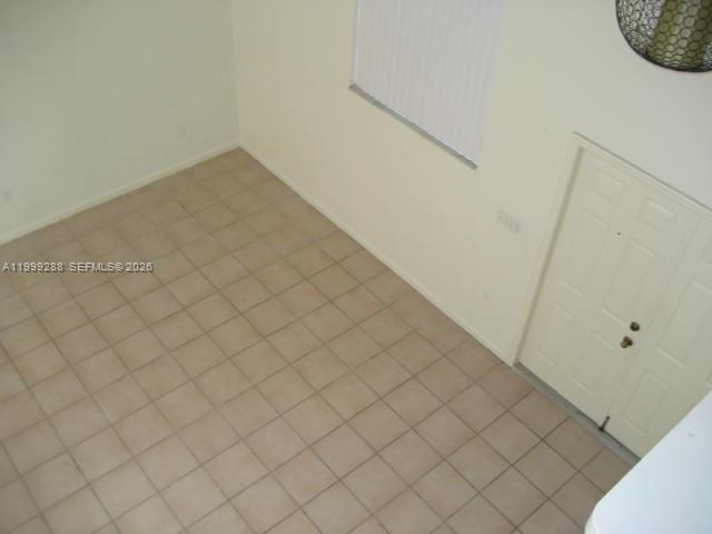 WEITZER HAMMOCKS HOMES SE - Residential Lease