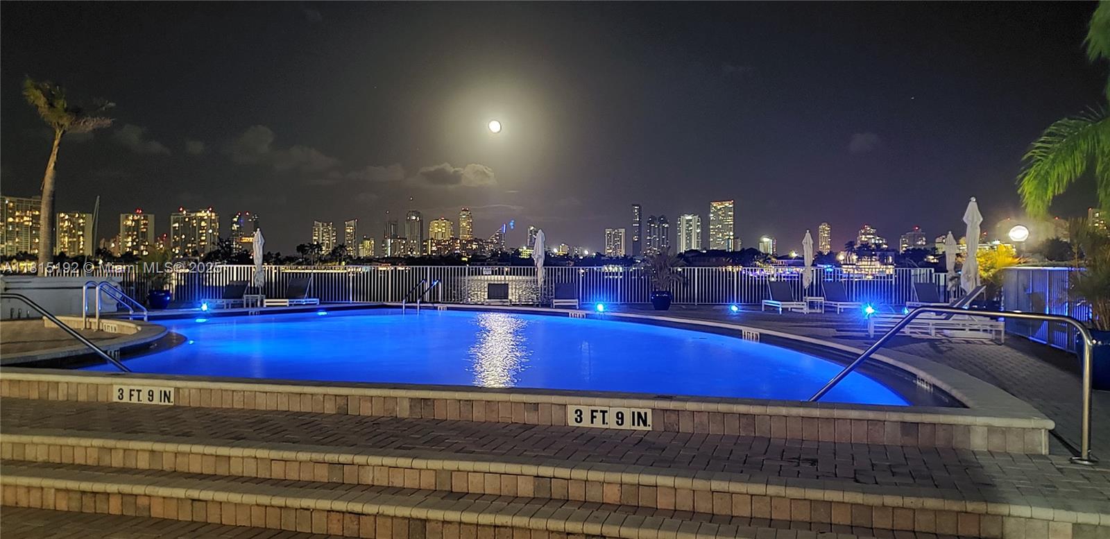 REEF SOUTH CONDO - Residential