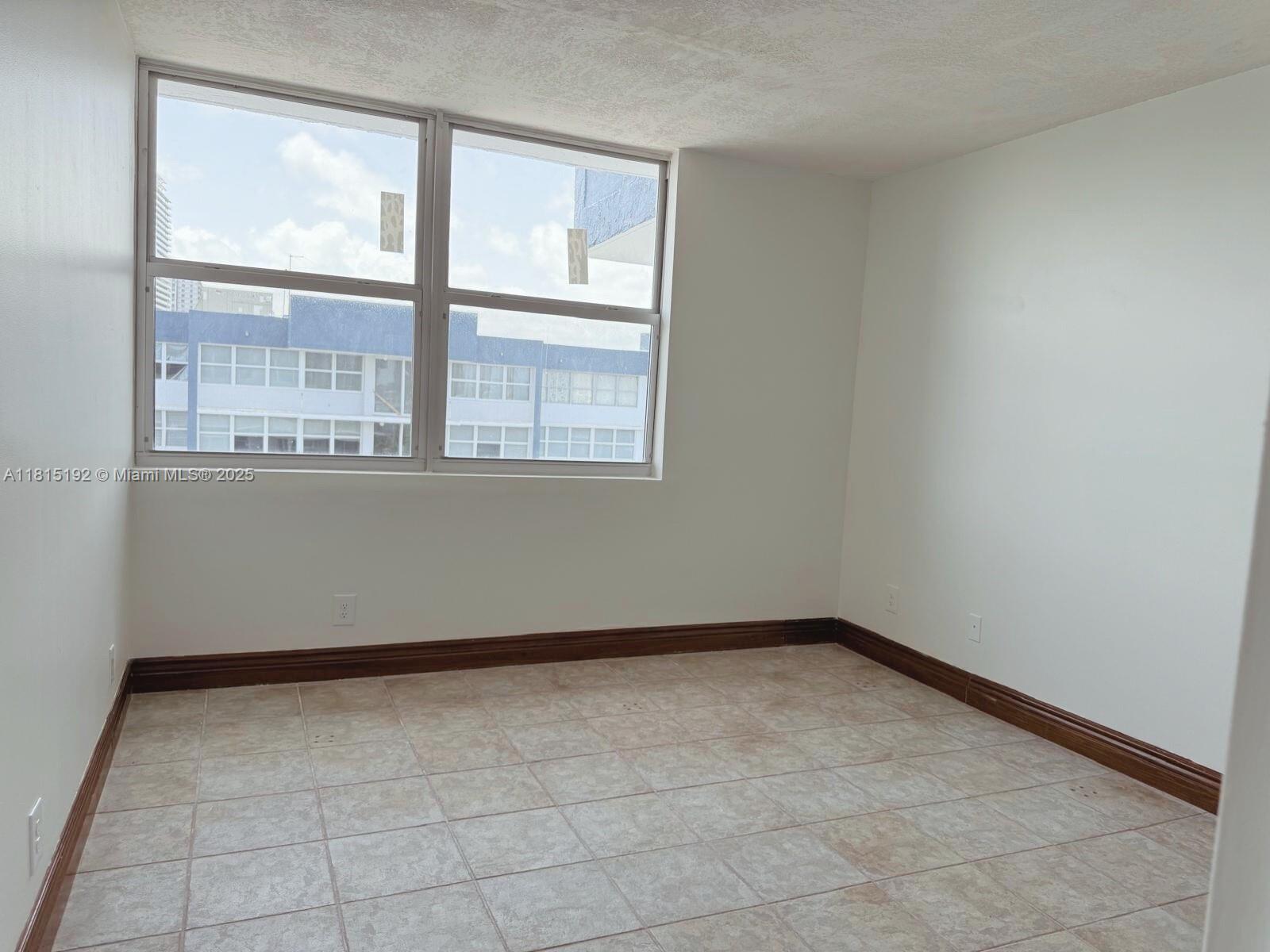 REEF SOUTH CONDO - Residential