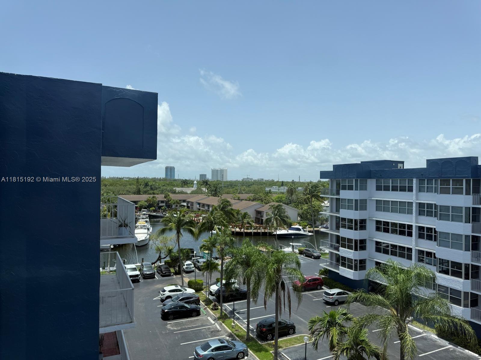 REEF SOUTH CONDO - Residential