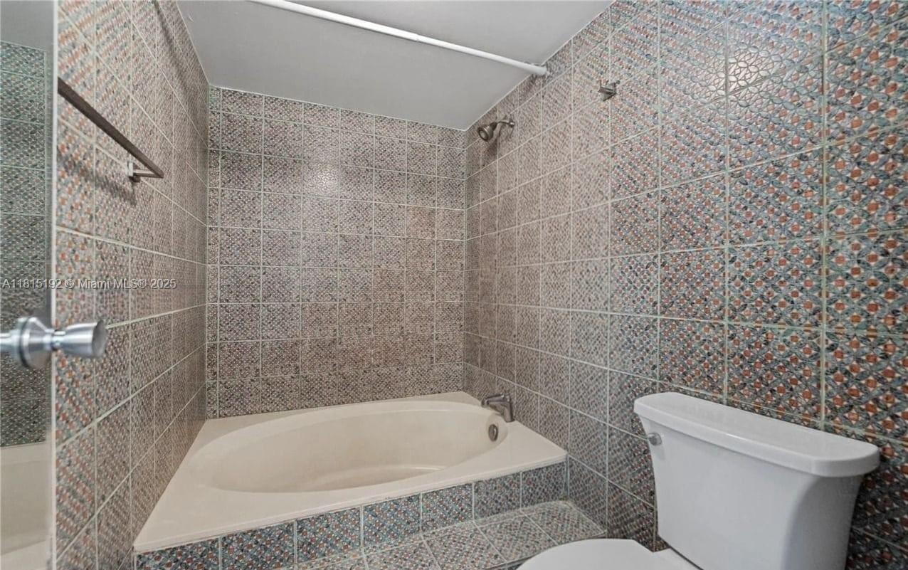 REEF SOUTH CONDO - Residential