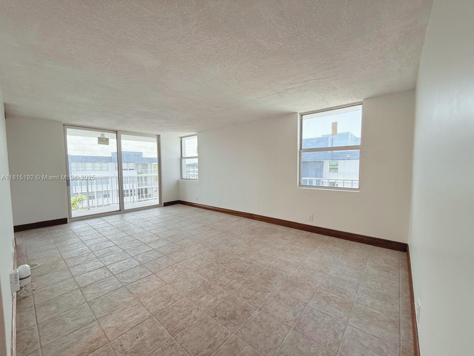 REEF SOUTH CONDO - Residential