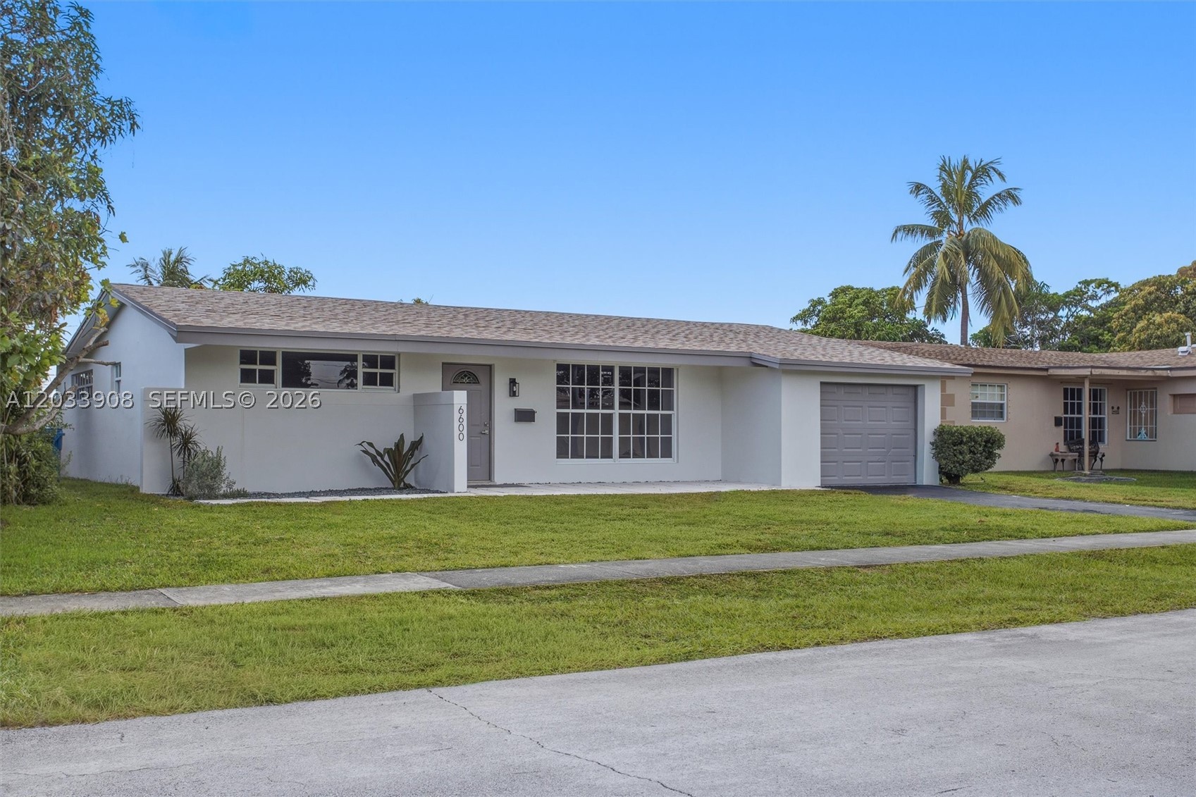6600 NW 26th St