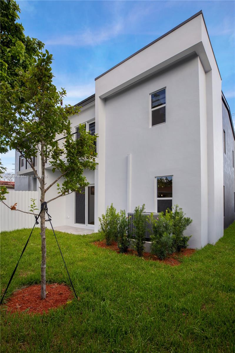 GARLICK SUB - Residential Lease