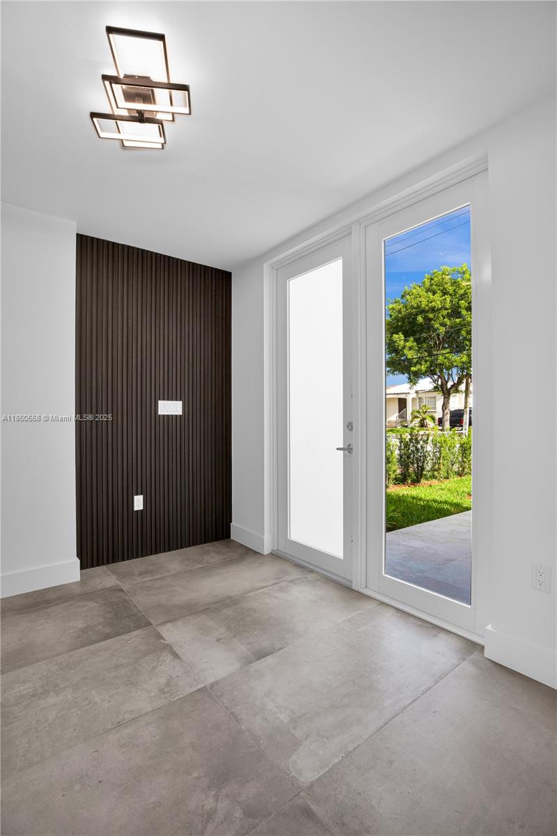 GARLICK SUB - Residential Lease