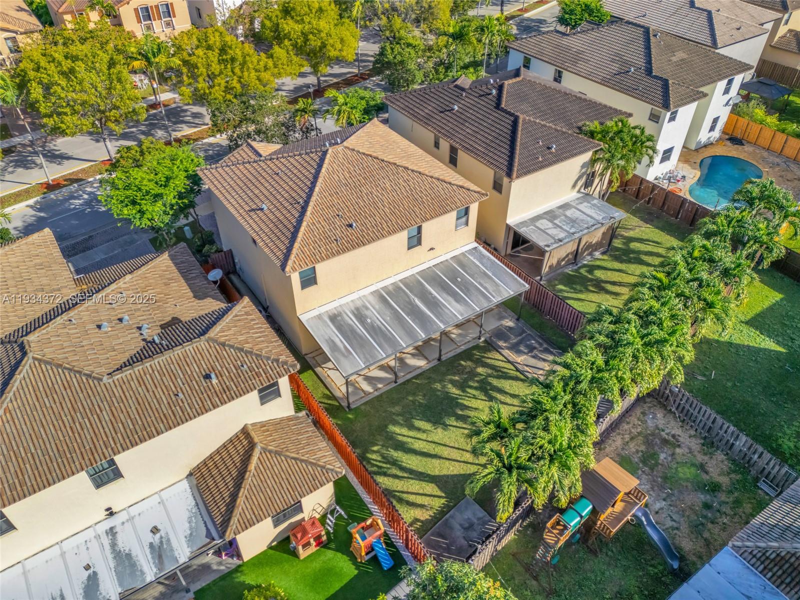 SILVER PALM EAST SEC TWO - Residential