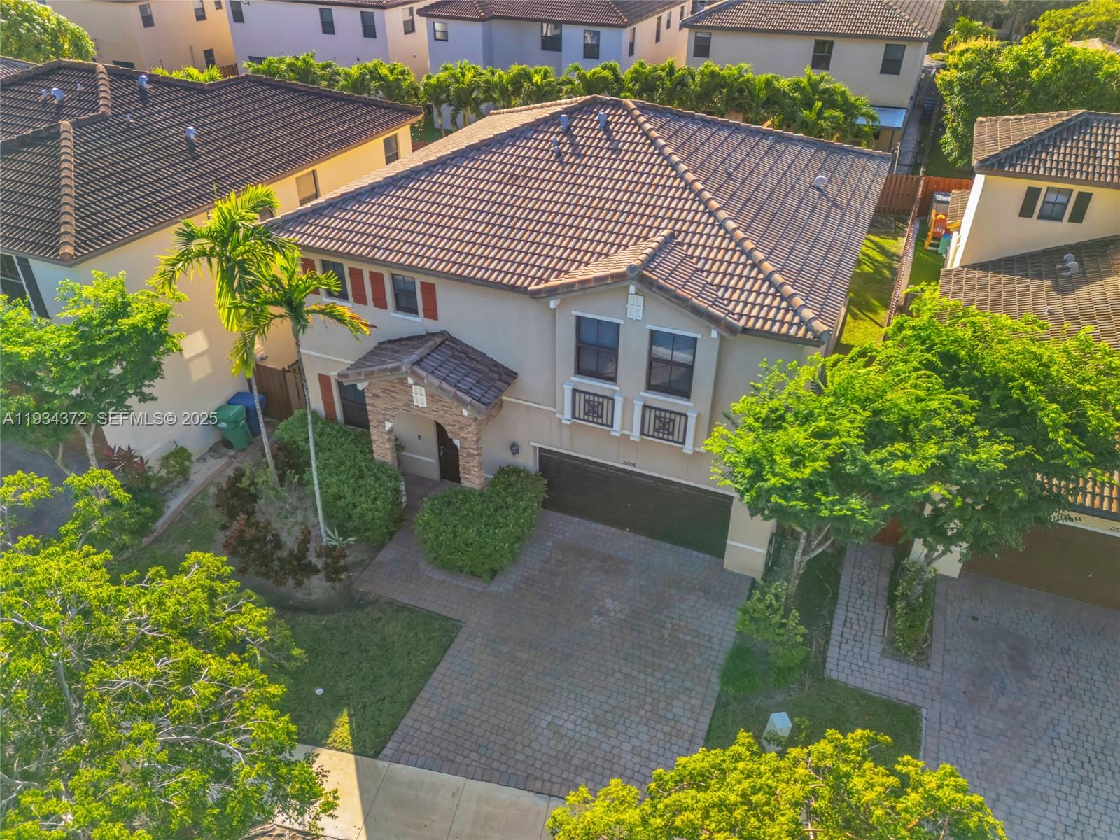 SILVER PALM EAST SEC TWO - Residential