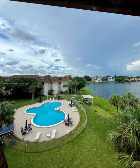 671 NE 195th St 425-E Miami FL 33179