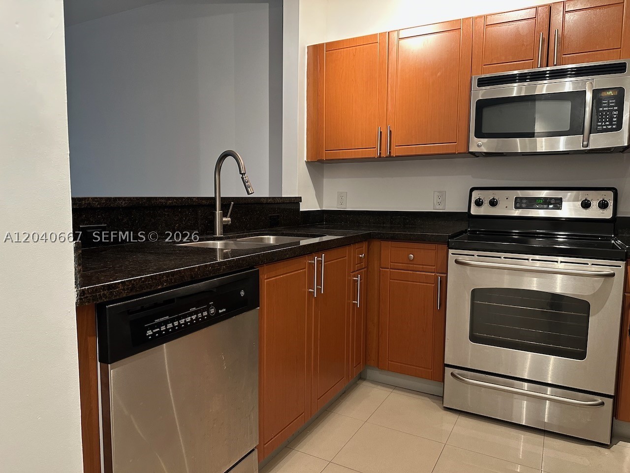 652 NE 63rd St 102