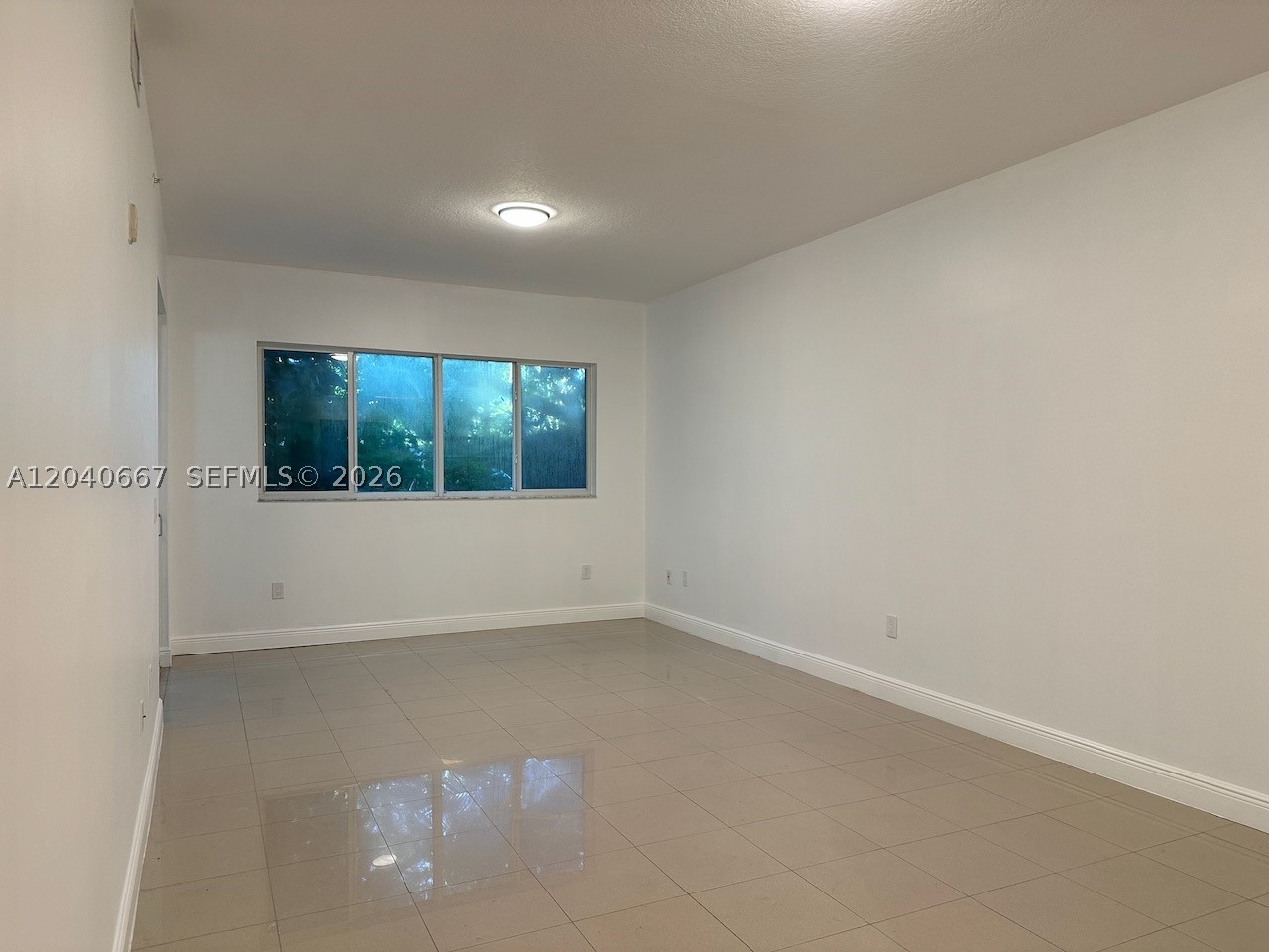 652 NE 63rd St 102