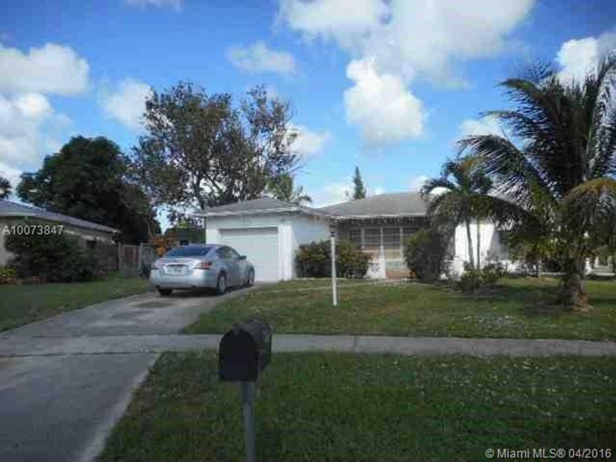 OCCUPIED PROPERTY – Please do not disturb occupants. BUYER TO VERIFY SCHOOLS, MSMTS, TAXES, HOA, ETC. NO EPRESENTATION TO VALIDITY OF INFO IS MADE. BUYER TO VERIFY ALL INFORMATION WHEREIN. HOME SOLD AS IS WHERE IS. Please see private remarks for further details.