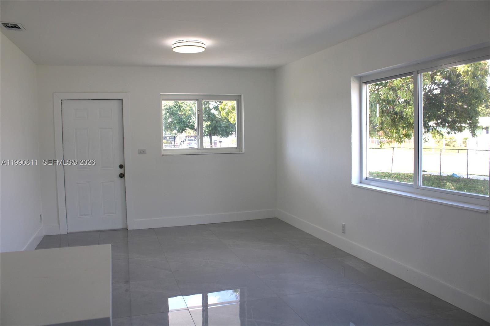 ANDERSON HEIGHTS - Residential