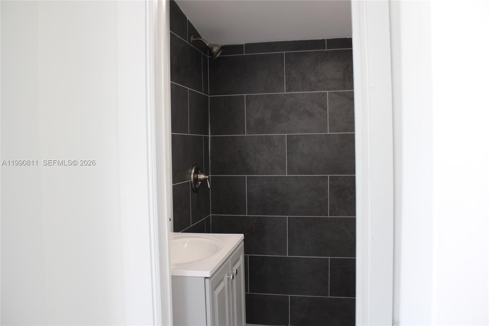 ANDERSON HEIGHTS - Residential