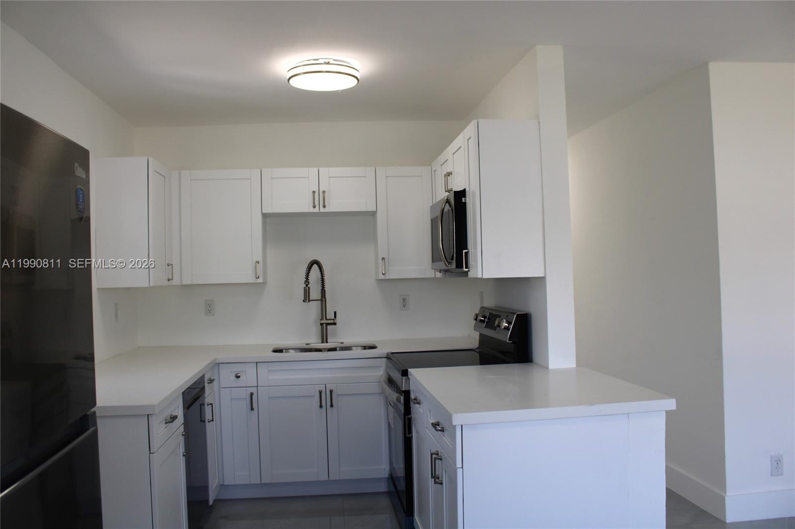 ANDERSON HEIGHTS - Residential