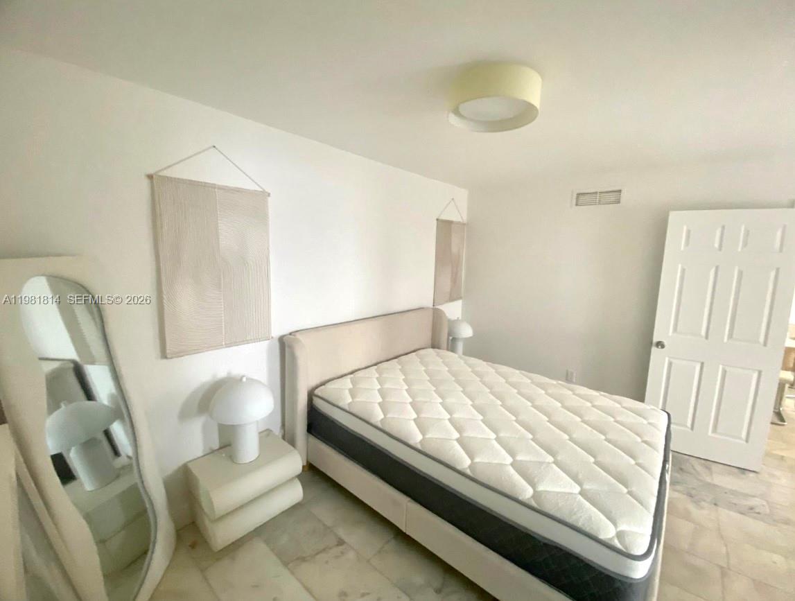 1526 Pennsylvania Ave 10