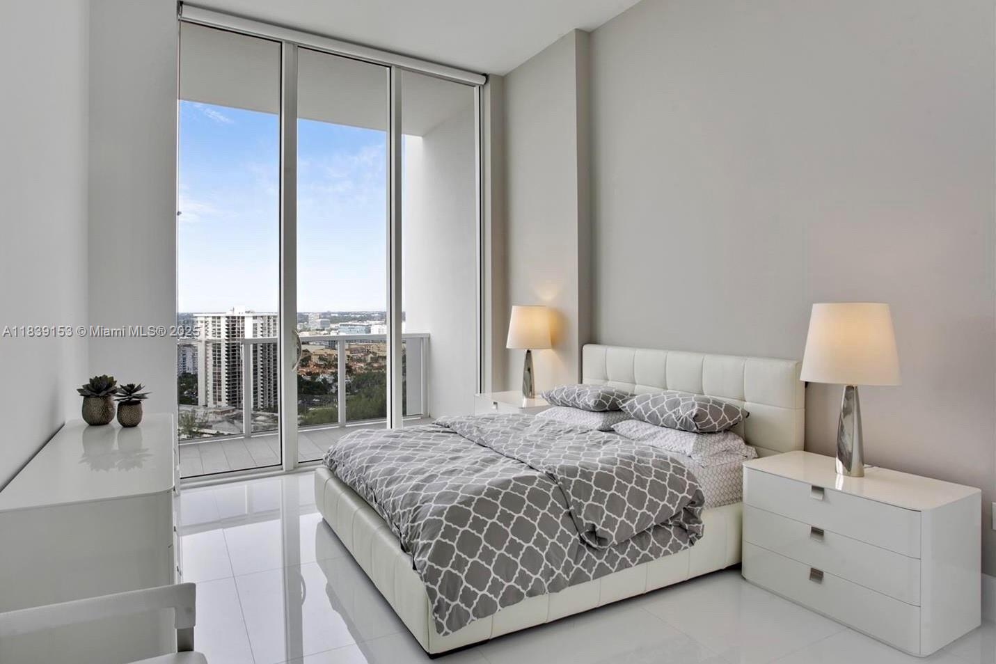 BELLINI AT WILLIAMS ISLAN - Residential