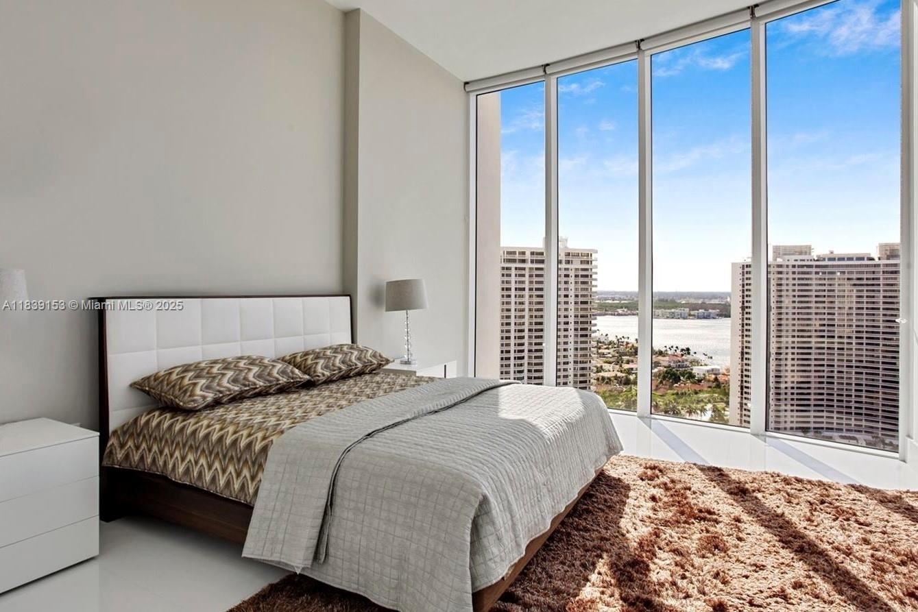 BELLINI AT WILLIAMS ISLAN - Residential