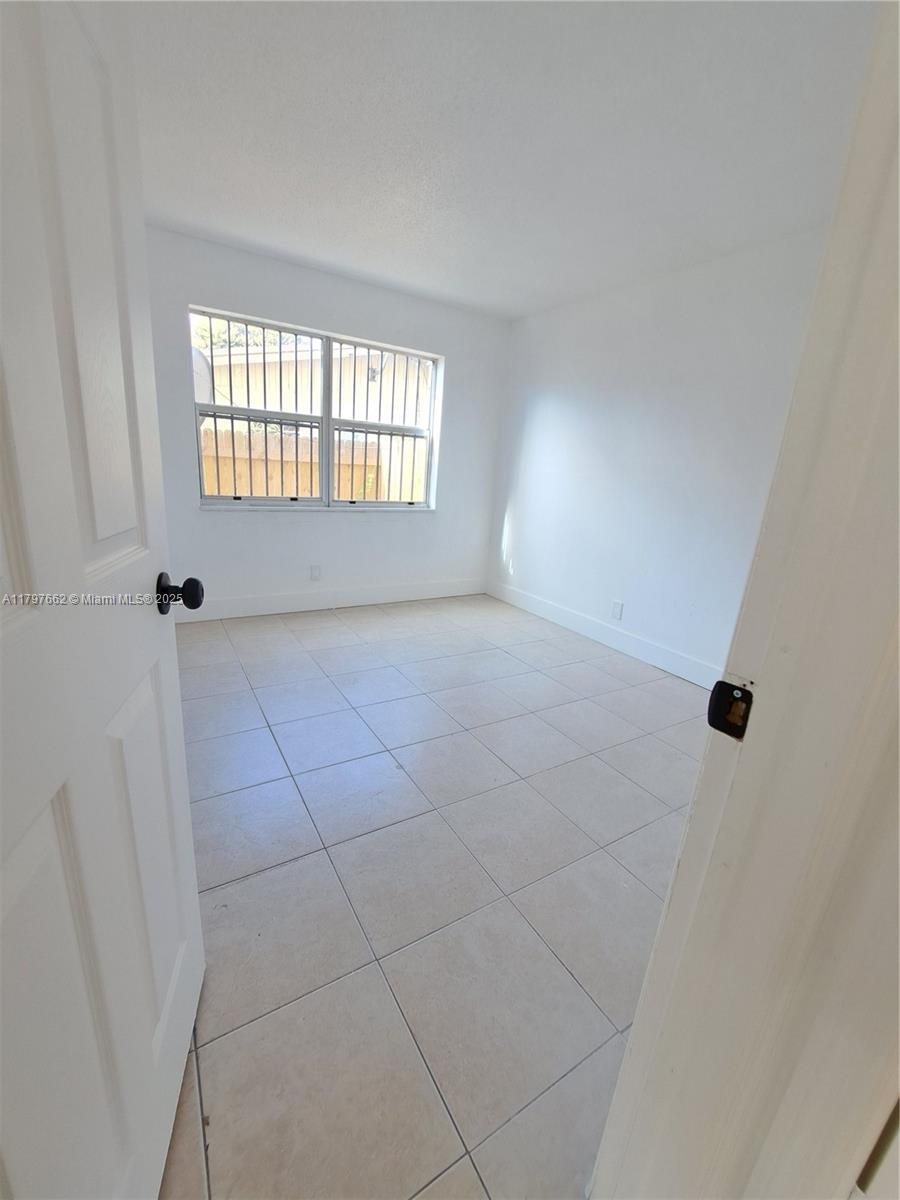 FRESHWATER ADD TO WPB - Residential Lease