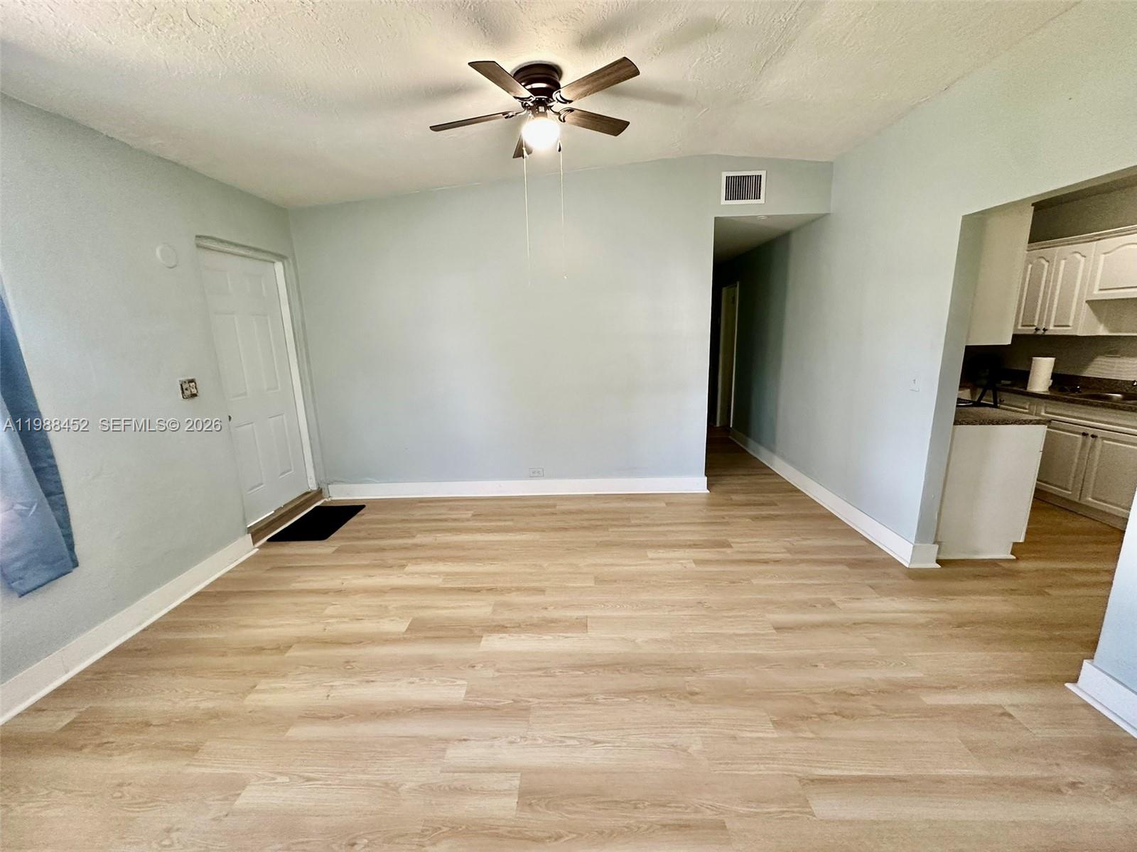 BUNCHE PARK - Residential Lease