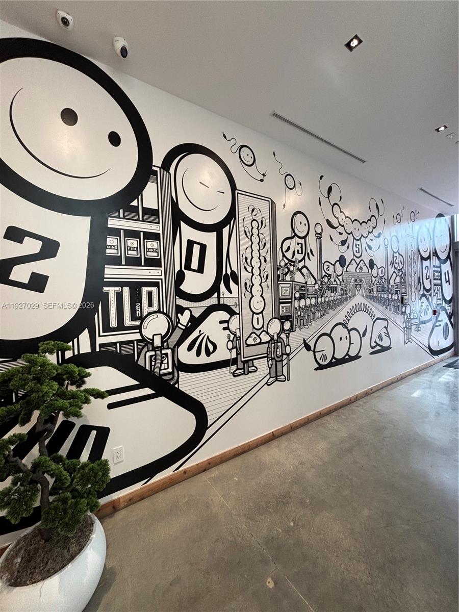 250 WYNWOOD CONDO - Residential